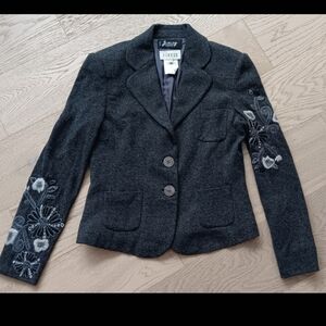 FERAUD Soft Gray Wool Silk Cashmere Embroidered Blazer Size M